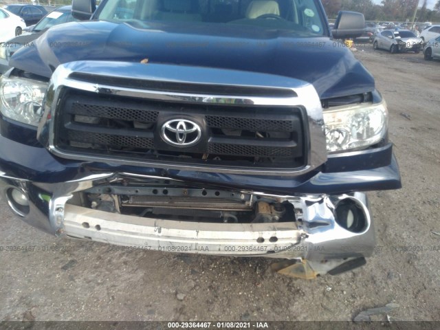 Photo 5 VIN: 5TFRY5F16BX109893 - TOYOTA TUNDRA 2WD TRUCK 