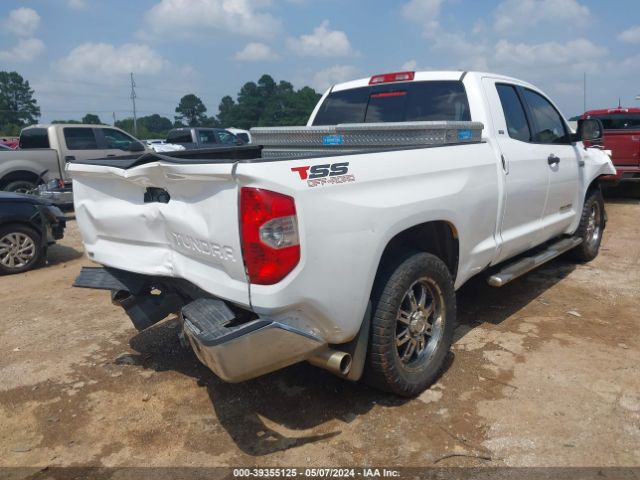 Photo 3 VIN: 5TFRY5F16EX148696 - TOYOTA TUNDRA 