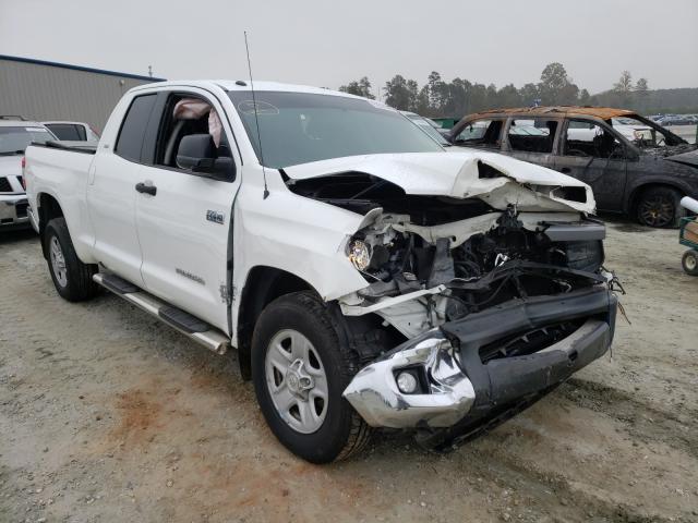 Photo 0 VIN: 5TFRY5F16FX190092 - TOYOTA TUNDRA DOU 