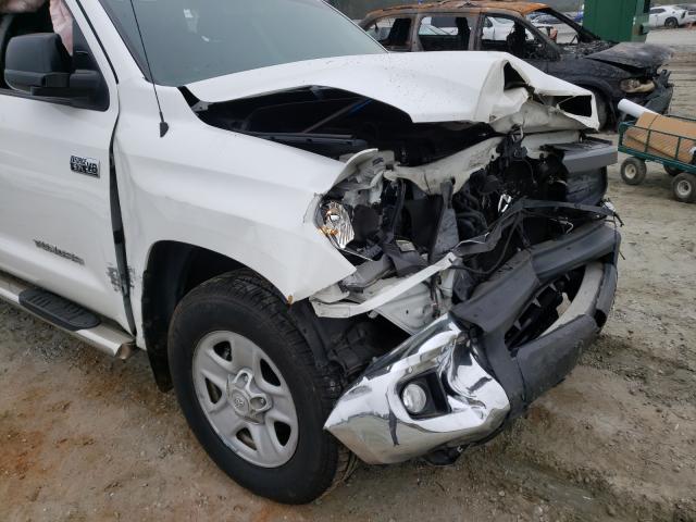 Photo 8 VIN: 5TFRY5F16FX190092 - TOYOTA TUNDRA DOU 