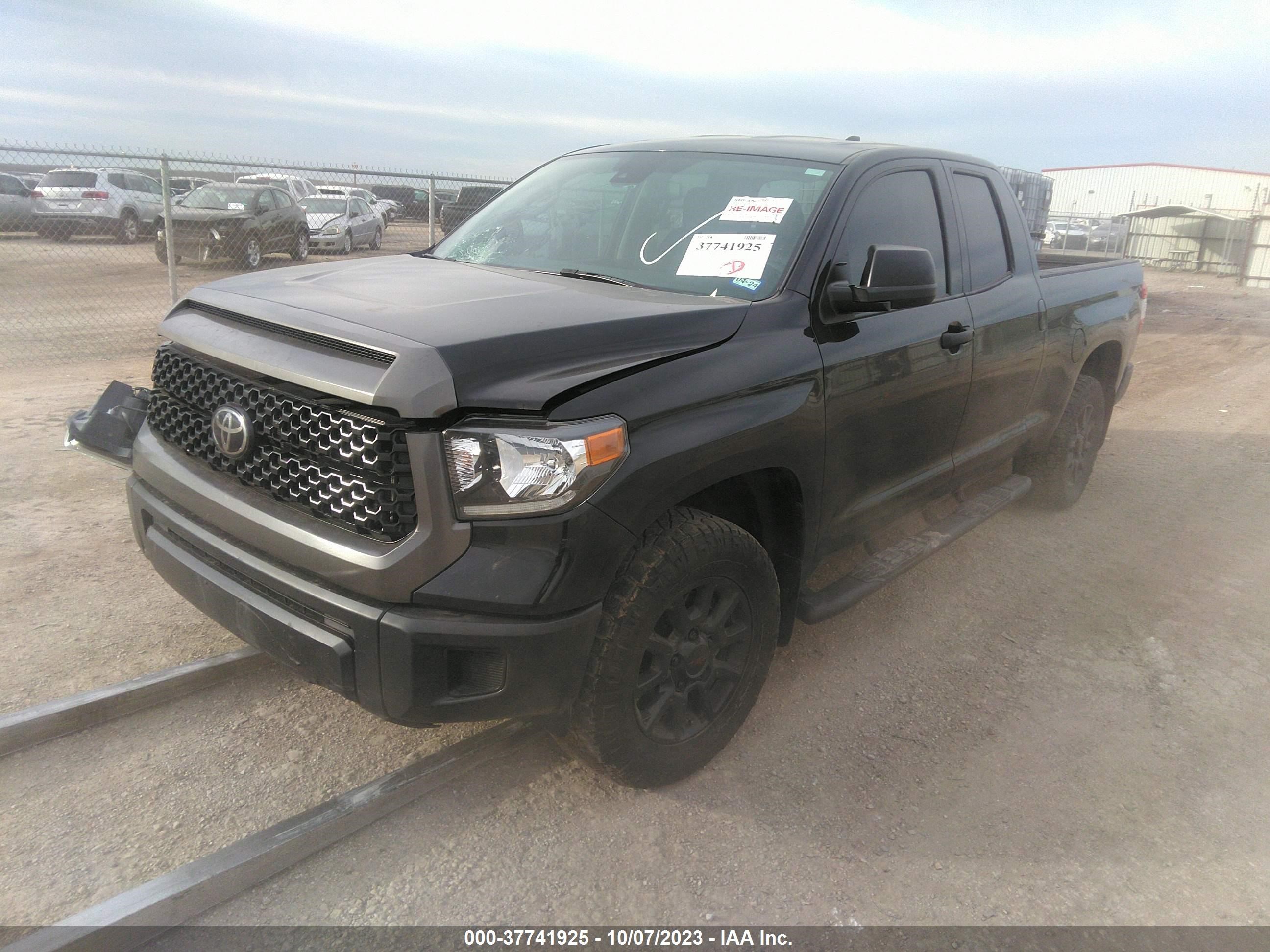 Photo 1 VIN: 5TFRY5F16MX279111 - TOYOTA TUNDRA 