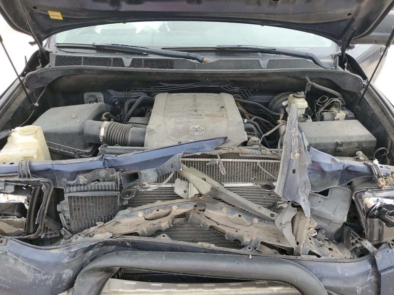 Photo 10 VIN: 5TFRY5F17AX075820 - TOYOTA TUNDRA 