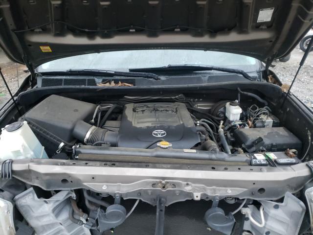 Photo 6 VIN: 5TFRY5F17BX113421 - TOYOTA TUNDRA DOU 