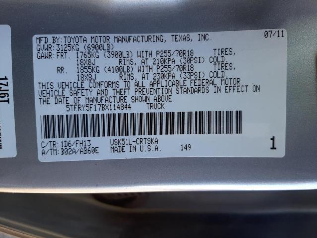 Photo 9 VIN: 5TFRY5F17BX114844 - TOYOTA TUNDRA DOU 