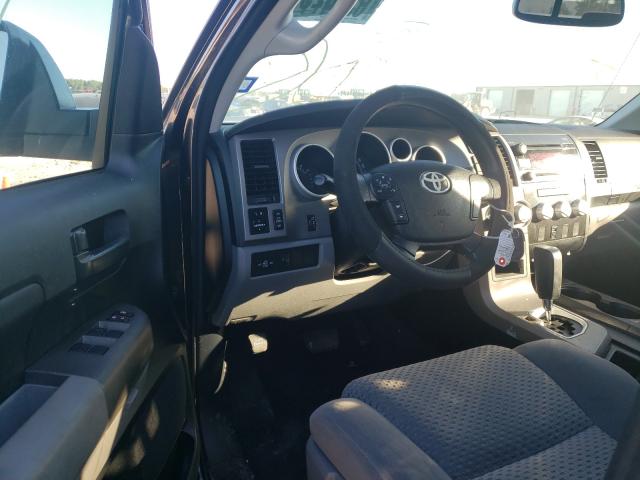 Photo 8 VIN: 5TFRY5F17CX120578 - TOYOTA TUNDRA DOU 