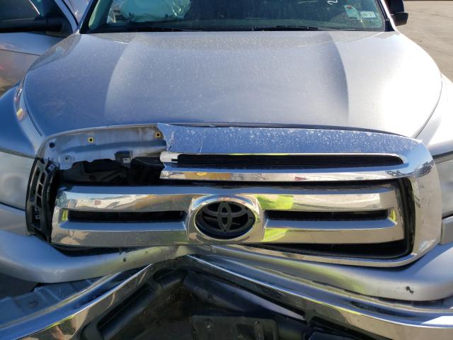 Photo 6 VIN: 5TFRY5F17DX134014 - TOYOTA TUNDRA DOU 