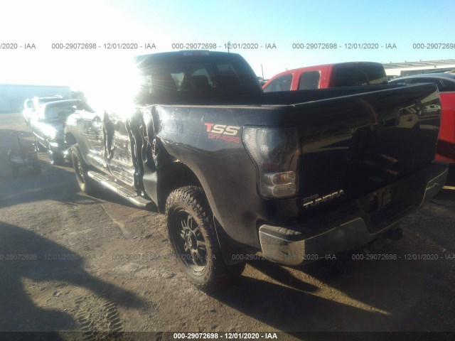 Photo 2 VIN: 5TFRY5F17DX141206 - TOYOTA TUNDRA 2WD TRUCK 