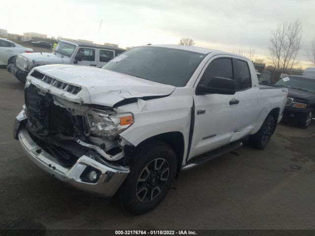 Photo 1 VIN: 5TFRY5F17HX215164 - TOYOTA TUNDRA 2WD 