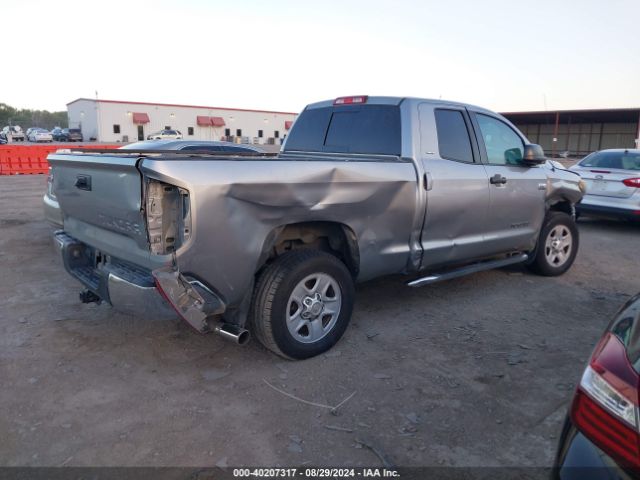 Photo 3 VIN: 5TFRY5F17JX238420 - TOYOTA TUNDRA 