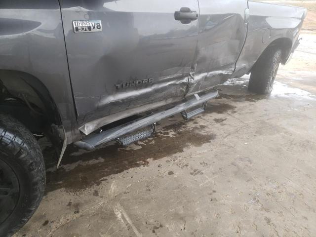 Photo 8 VIN: 5TFRY5F17LX258928 - TOYOTA TUNDRA DOU 