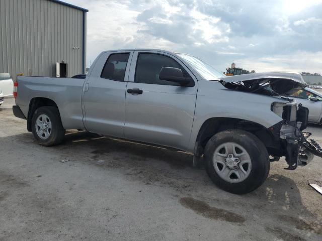 Photo 3 VIN: 5TFRY5F17MX287072 - TOYOTA TUNDRA DOU 