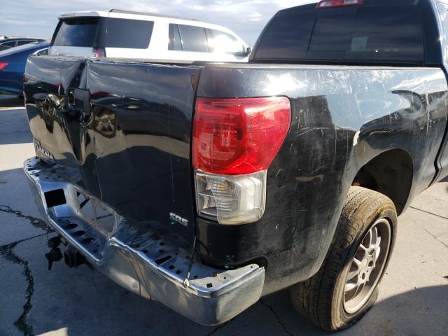 Photo 8 VIN: 5TFRY5F18BX099304 - TOYOTA TUNDRA DOU 