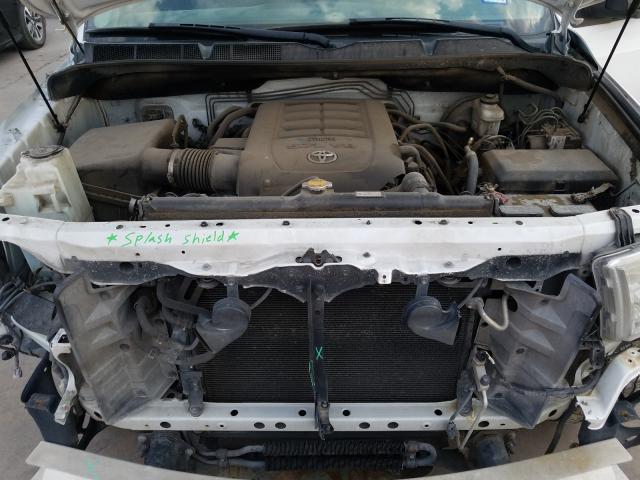 Photo 6 VIN: 5TFRY5F18DX142767 - TOYOTA TUNDRA DOU 