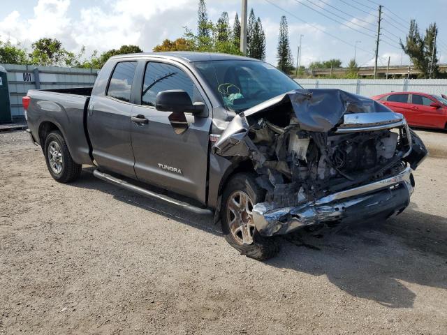 Photo 3 VIN: 5TFRY5F18DX146611 - TOYOTA TUNDRA 