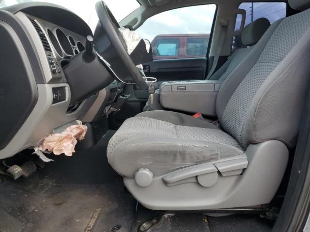 Photo 6 VIN: 5TFRY5F18DX146611 - TOYOTA TUNDRA 