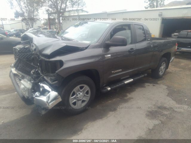 Photo 1 VIN: 5TFRY5F18KX250299 - TOYOTA TUNDRA 