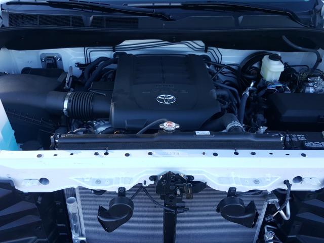 Photo 6 VIN: 5TFRY5F18LX269775 - TOYOTA TUNDRA DOU 