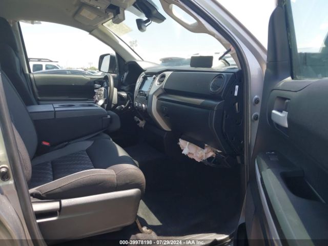 Photo 4 VIN: 5TFRY5F18LX270845 - TOYOTA TUNDRA 