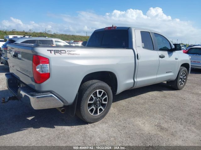 Photo 3 VIN: 5TFRY5F18MX287579 - TOYOTA TUNDRA 