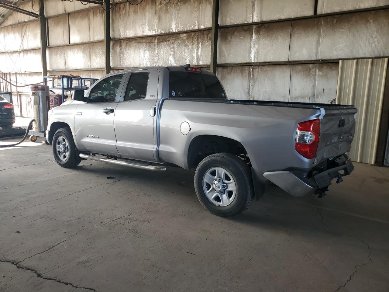 Photo 1 VIN: 5TFRY5F18MX294502 - TOYOTA TUNDRA 