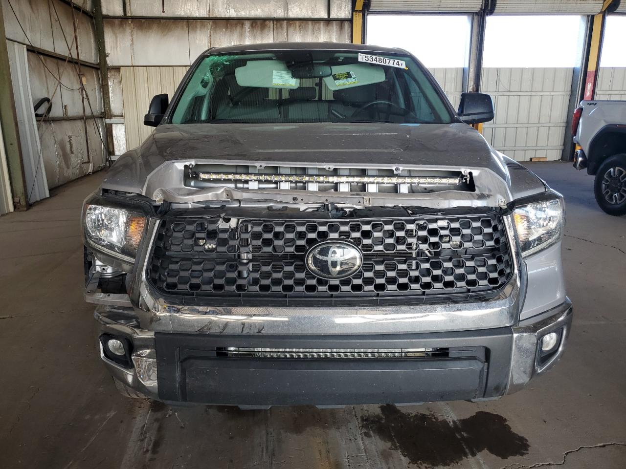 Photo 4 VIN: 5TFRY5F18MX294502 - TOYOTA TUNDRA 