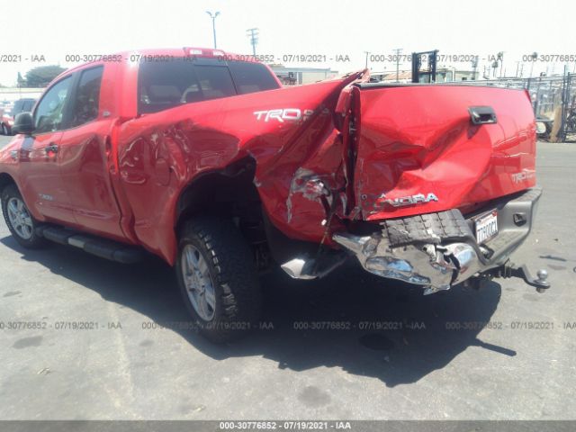 Photo 2 VIN: 5TFRY5F19AX075057 - TOYOTA TUNDRA 2WD TRUCK 