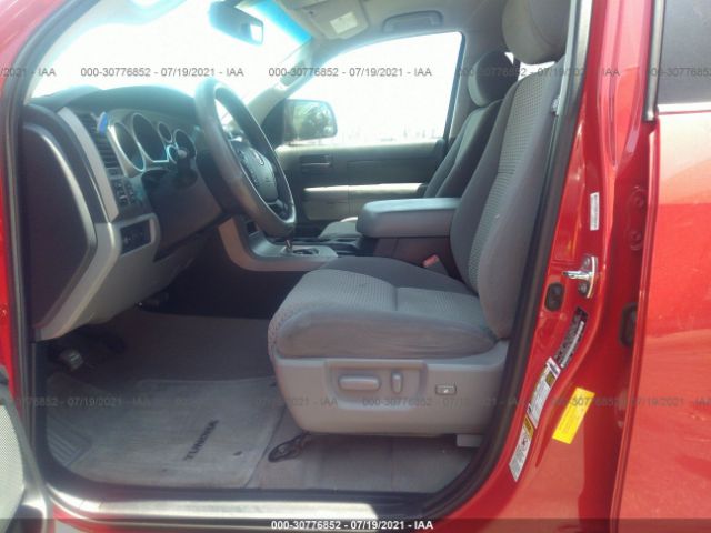 Photo 4 VIN: 5TFRY5F19AX075057 - TOYOTA TUNDRA 2WD TRUCK 