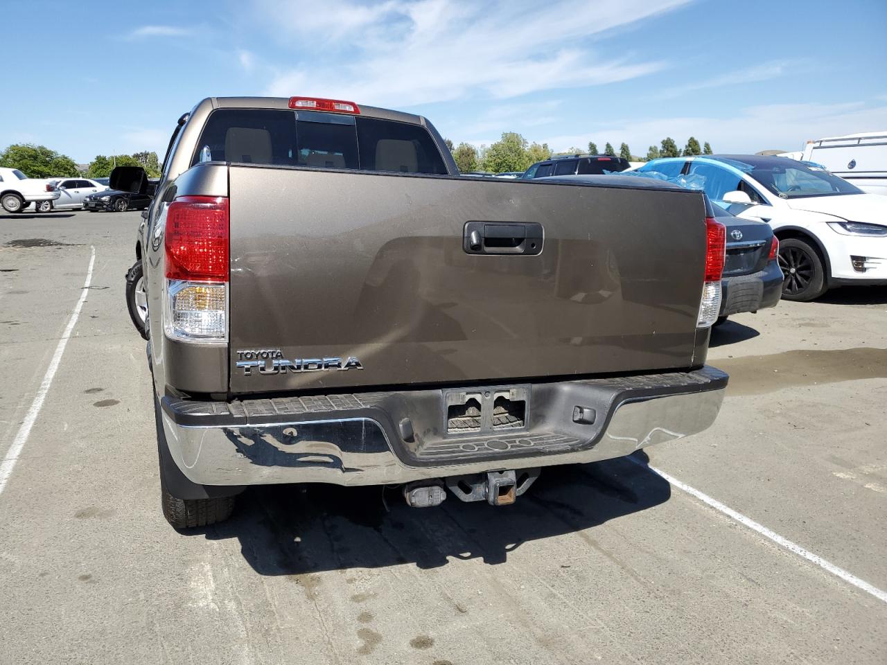 Photo 5 VIN: 5TFRY5F19BX104543 - TOYOTA TUNDRA 