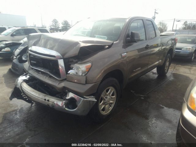 Photo 1 VIN: 5TFRY5F19BX114263 - TOYOTA TUNDRA 2WD TRUCK 