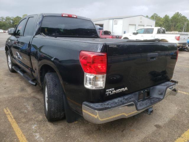 Photo 2 VIN: 5TFRY5F19CX124941 - TOYOTA TUNDRA DOU 