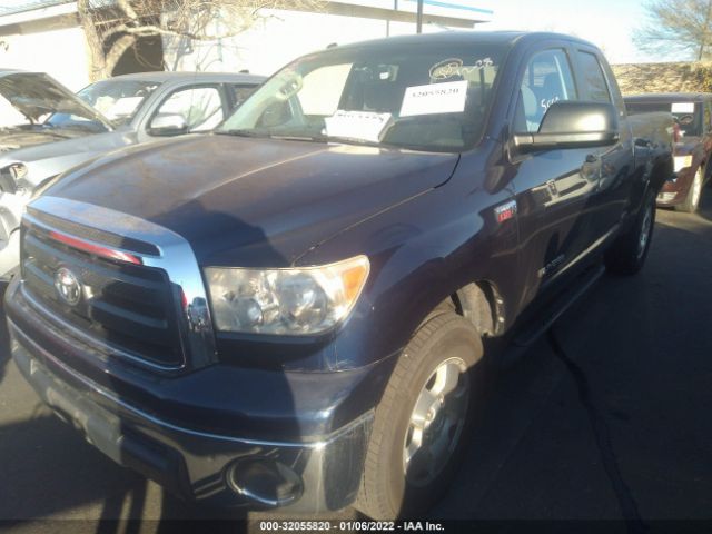 Photo 1 VIN: 5TFRY5F19CX128617 - TOYOTA TUNDRA 2WD TRUCK 