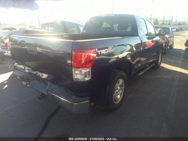 Photo 3 VIN: 5TFRY5F19CX128617 - TOYOTA TUNDRA 2WD TRUCK 