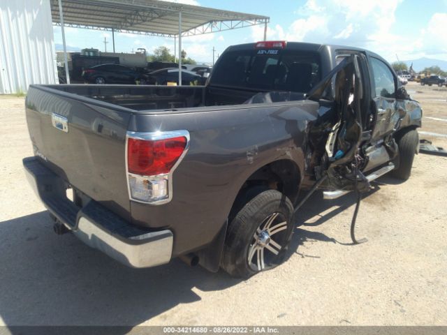 Photo 3 VIN: 5TFRY5F19CX130772 - TOYOTA TUNDRA 2WD TRUCK 