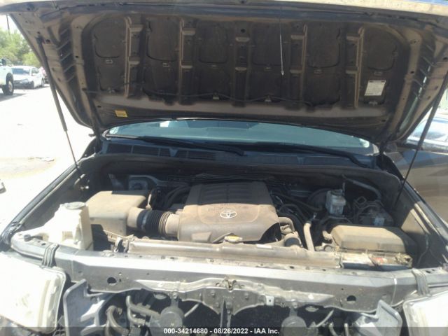 Photo 9 VIN: 5TFRY5F19CX130772 - TOYOTA TUNDRA 2WD TRUCK 