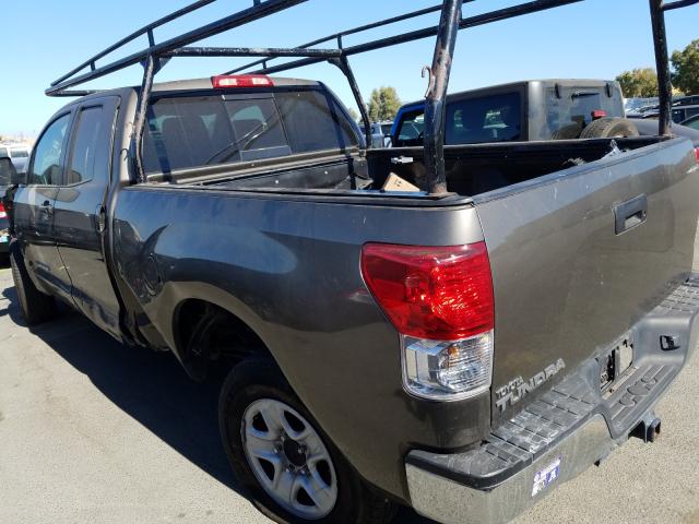 Photo 2 VIN: 5TFRY5F19DX134063 - TOYOTA TUNDRA DOU 