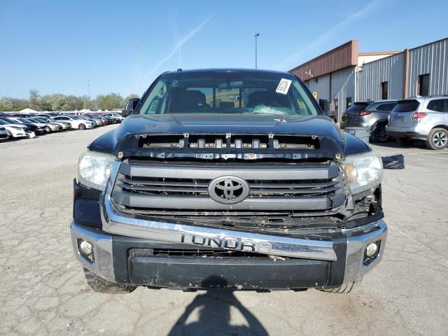 Photo 4 VIN: 5TFRY5F19EX167355 - TOYOTA TUNDRA DOU 