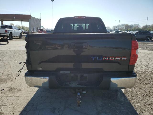 Photo 5 VIN: 5TFRY5F19EX167355 - TOYOTA TUNDRA DOU 