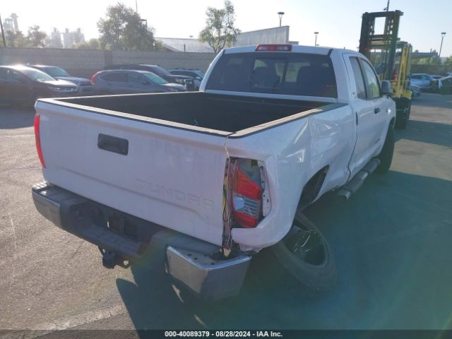 Photo 3 VIN: 5TFRY5F19FX189020 - TOYOTA TUNDRA 