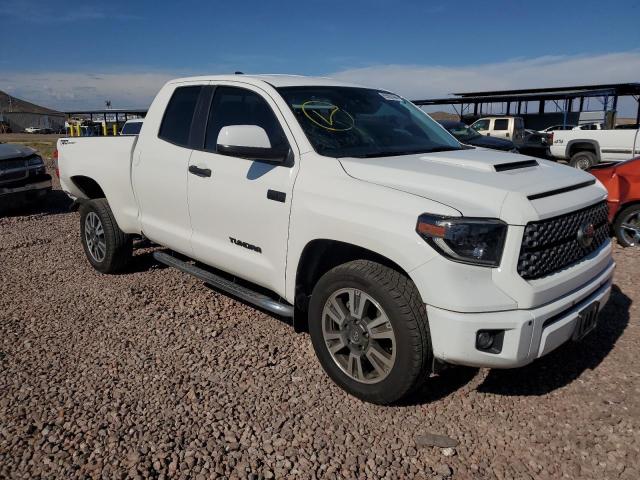 Photo 3 VIN: 5TFRY5F19LX258641 - TOYOTA TUNDRA DOU 