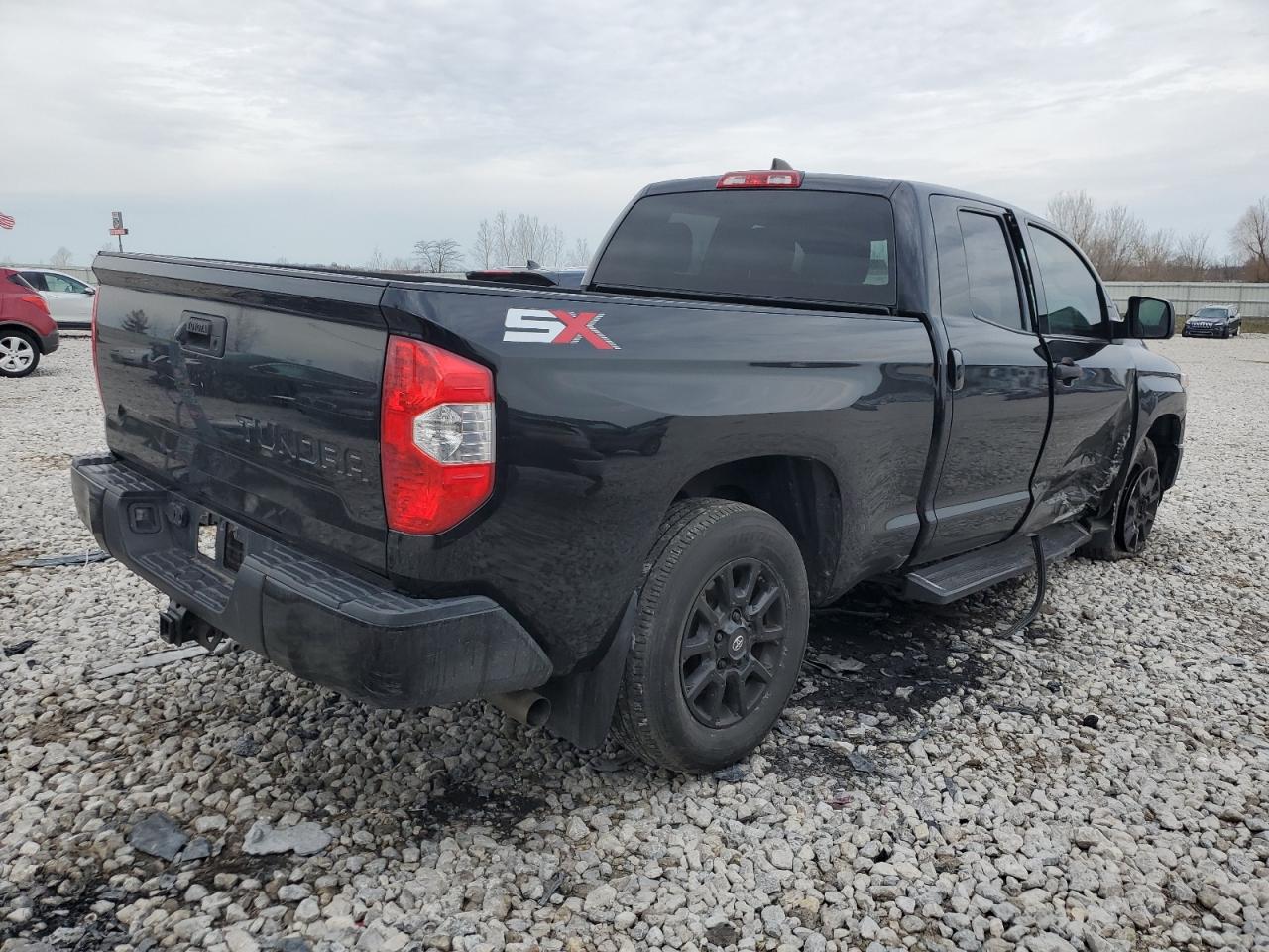 Photo 2 VIN: 5TFRY5F19LX266156 - TOYOTA TUNDRA 