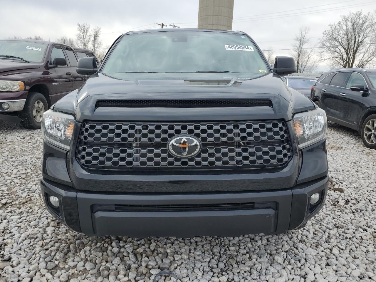 Photo 4 VIN: 5TFRY5F19LX266156 - TOYOTA TUNDRA 