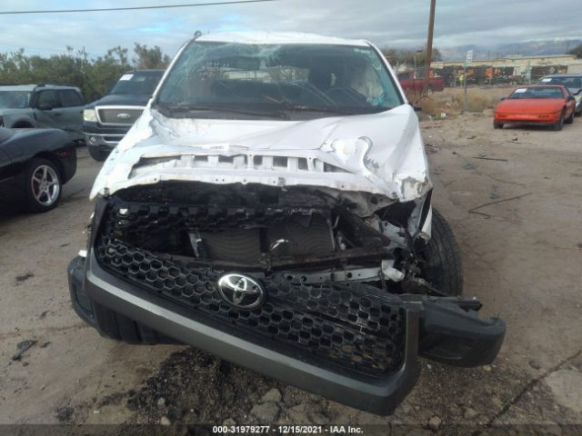 Photo 5 VIN: 5TFRY5F19LX268070 - TOYOTA TUNDRA 2WD 