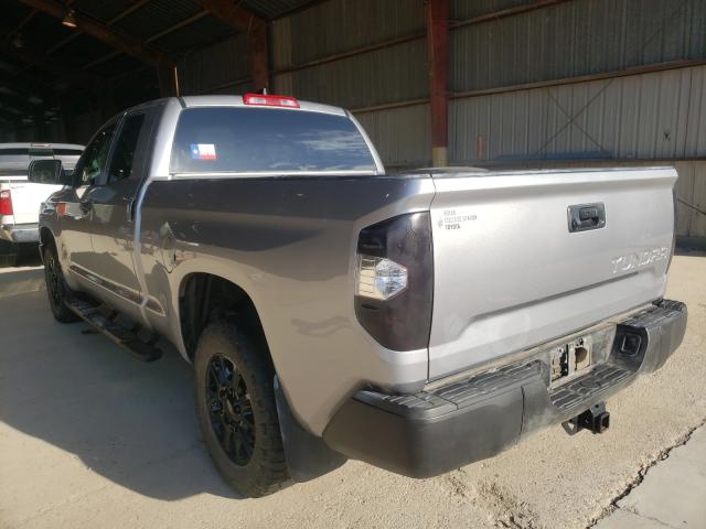 Photo 2 VIN: 5TFRY5F19LX270773 - TOYOTA TUNDRA DOU 