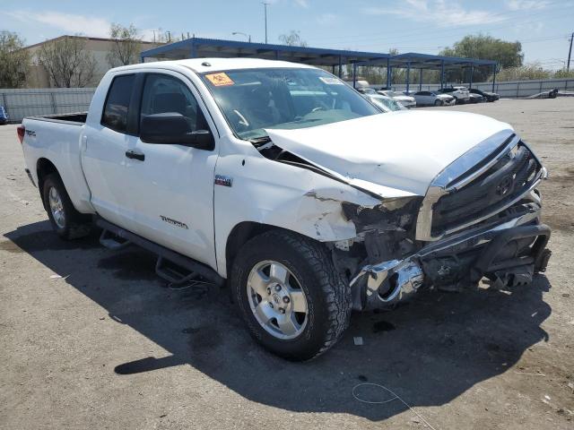 Photo 3 VIN: 5TFRY5F1XAX088545 - TOYOTA TUNDRA DOU 