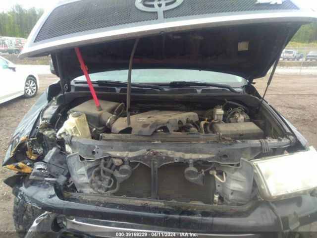 Photo 9 VIN: 5TFRY5F1XCX118890 - TOYOTA TUNDRA 