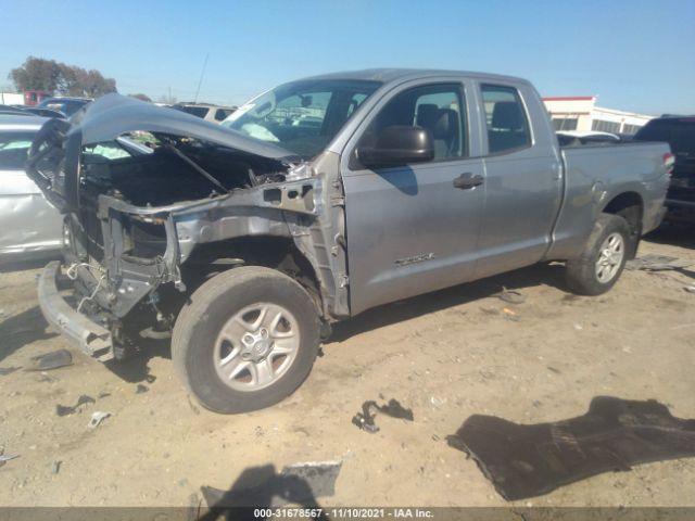 Photo 1 VIN: 5TFRY5F1XCX123653 - TOYOTA TUNDRA 2WD TRUCK 