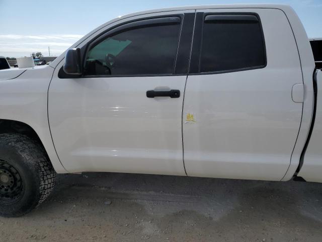 Photo 11 VIN: 5TFRY5F1XMX279547 - TOYOTA TUNDRA DOU 