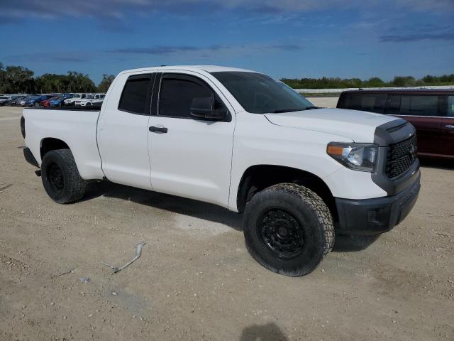 Photo 3 VIN: 5TFRY5F1XMX279547 - TOYOTA TUNDRA DOU 