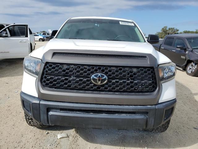 Photo 4 VIN: 5TFRY5F1XMX279547 - TOYOTA TUNDRA DOU 