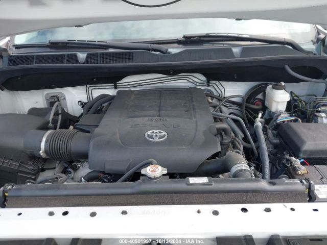 Photo 9 VIN: 5TFRY5F1XMX279547 - TOYOTA TUNDRA 